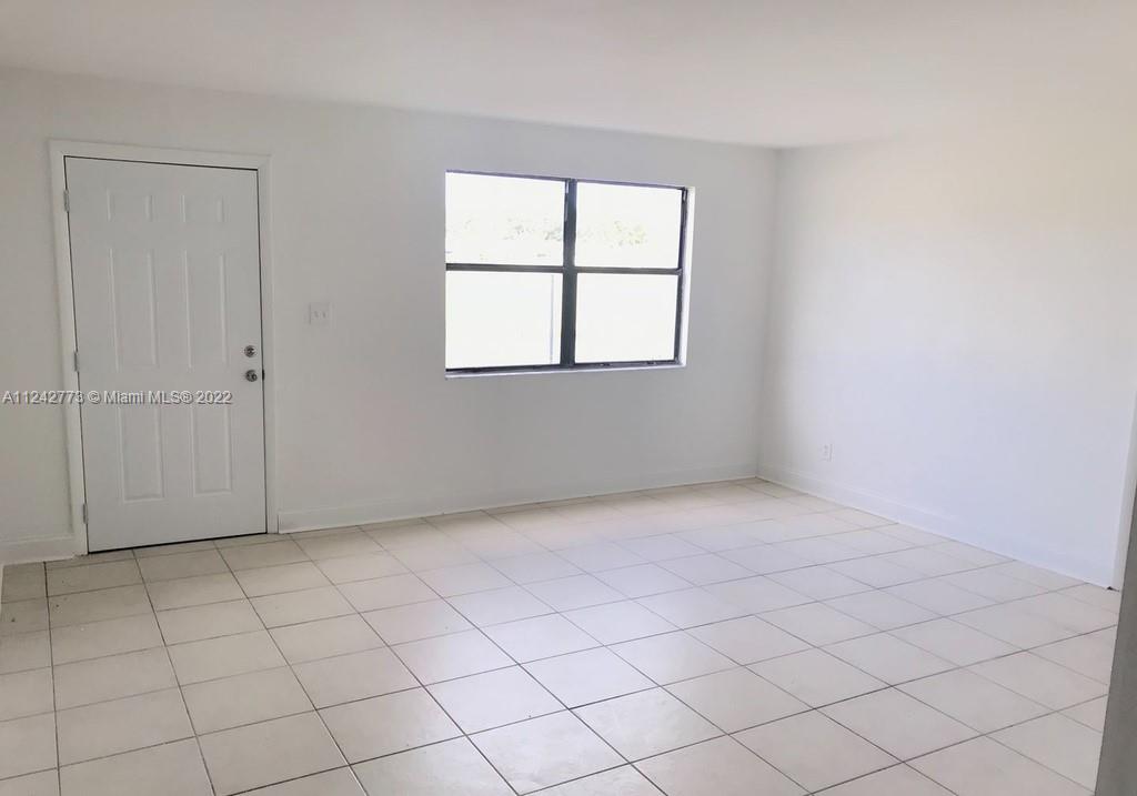 See details / sq. ft. $ 2022-07-18 0 Photo