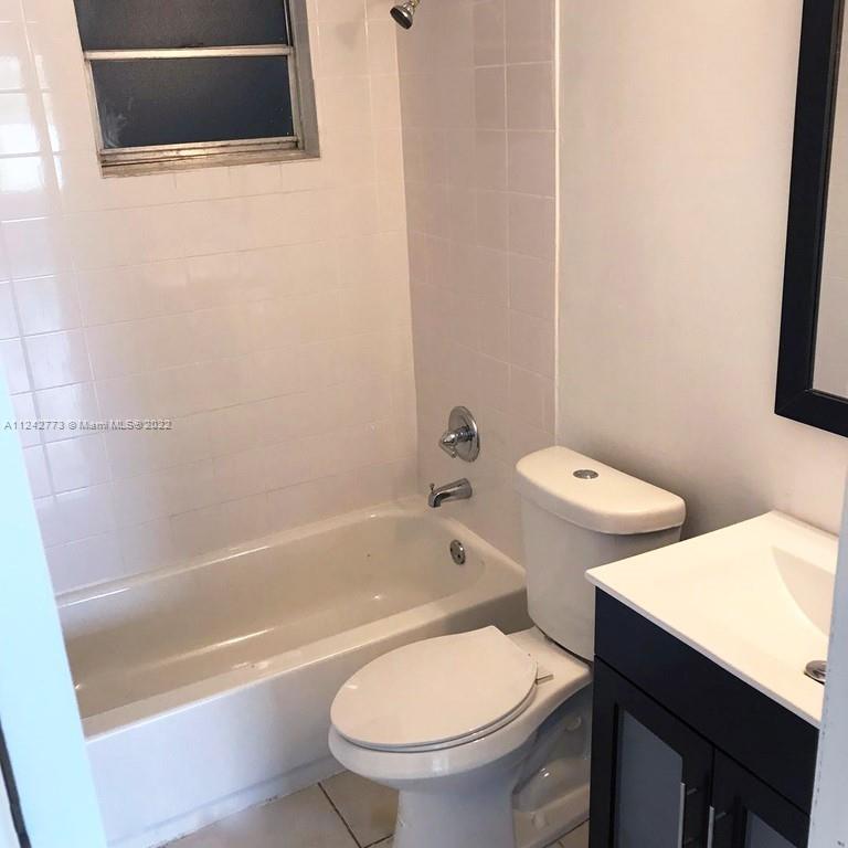See details / sq. ft. $ 2022-07-18 0 Photo