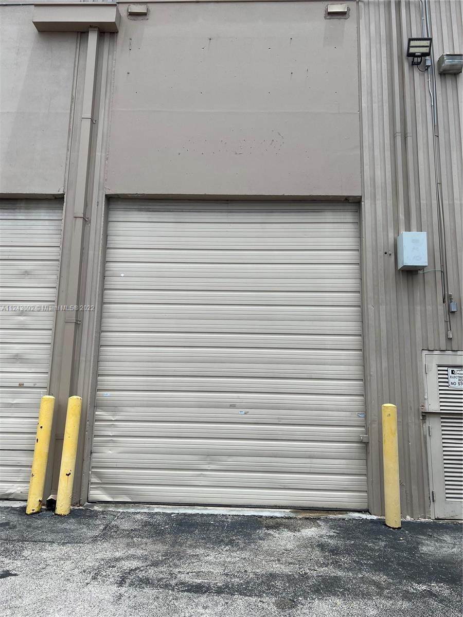 See details / sq. ft. $ 2022-07-18 0 Photo
