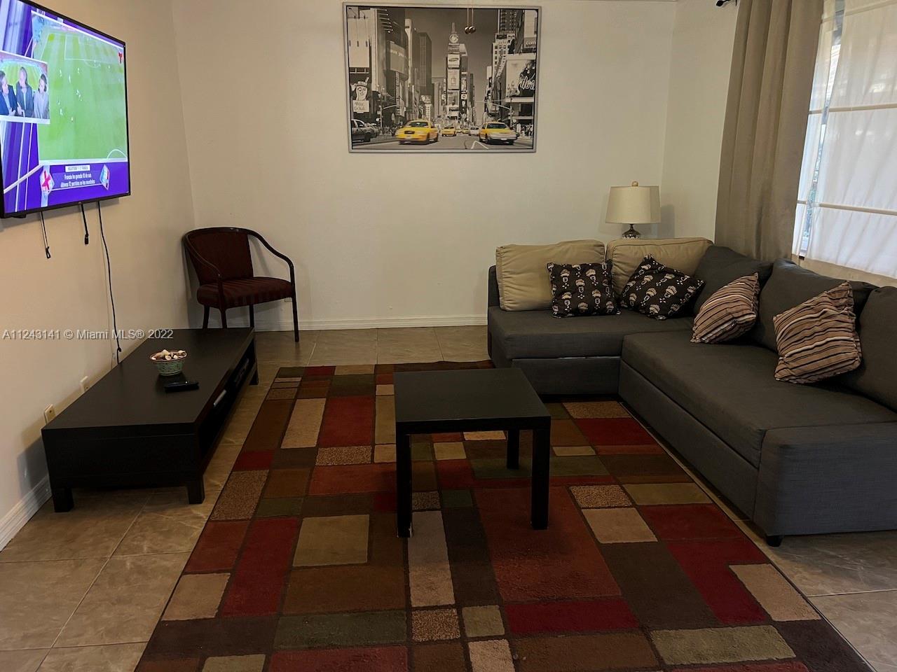 See details / 713 sq. ft. $ 2022-07-18 0 Photo