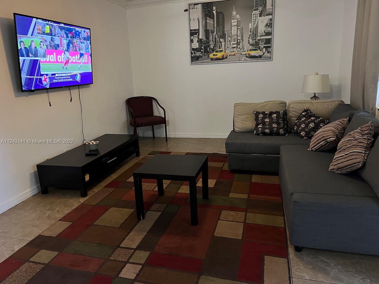 See details / 713 sq. ft. $ 2022-07-18 0 Photo