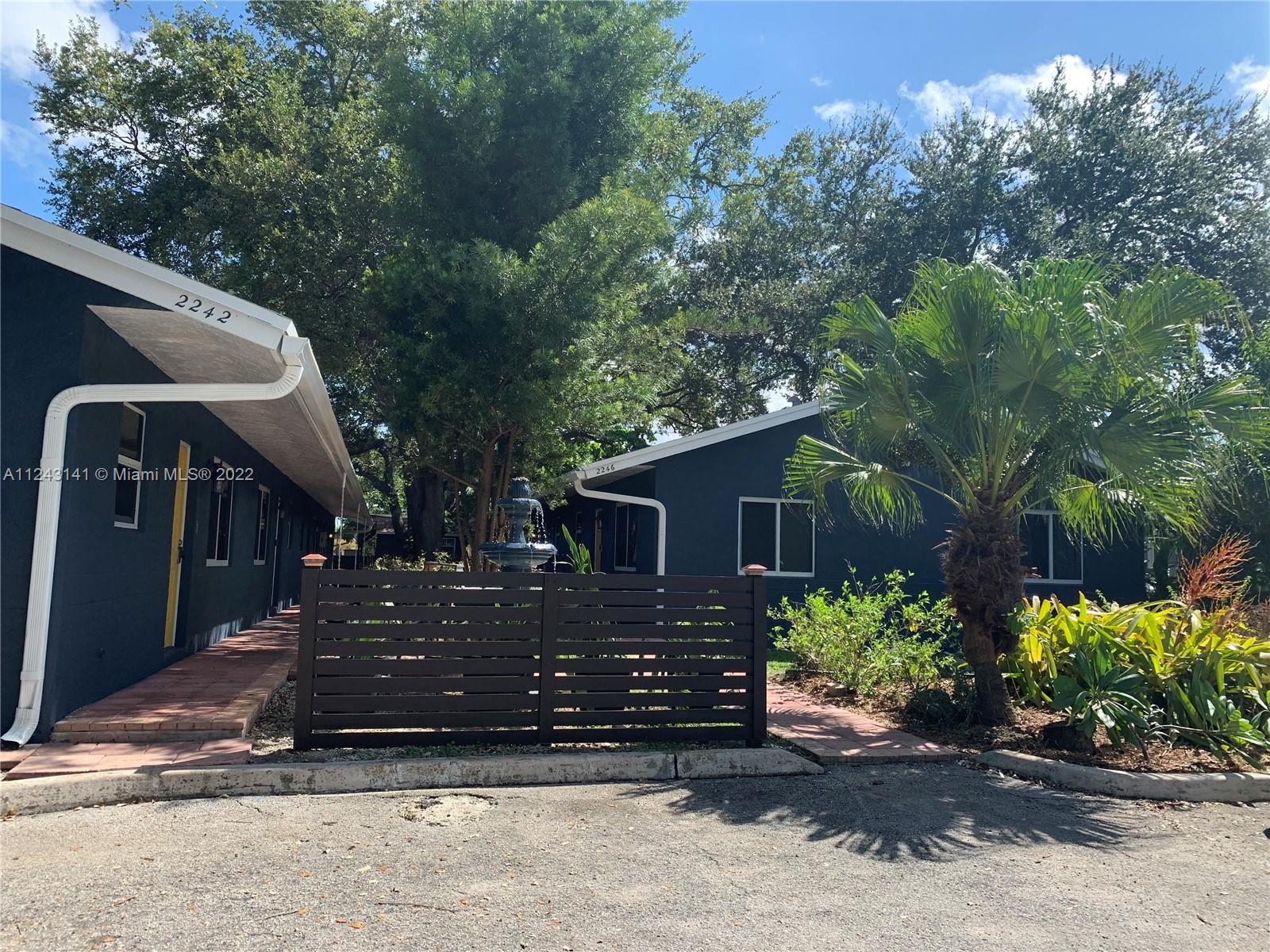 See details / 713 sq. ft. $ 2022-07-18 0 Photo
