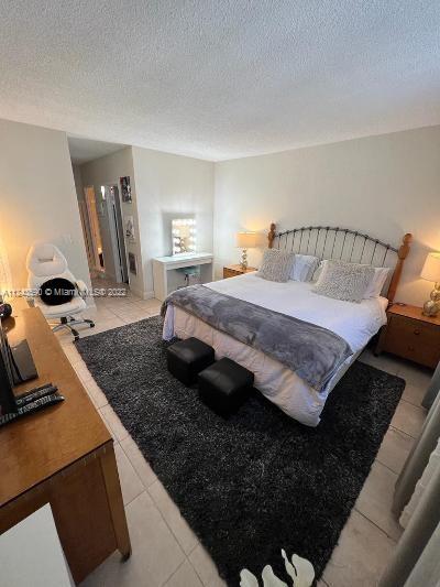 Photo of 19390 Collins Ave #618, Sunny Isles Beach, Florida, 33160 -