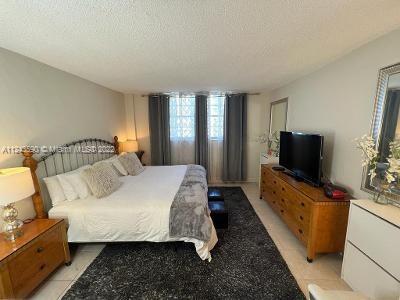 Photo of 19390 Collins Ave #618, Sunny Isles Beach, Florida, 33160 -