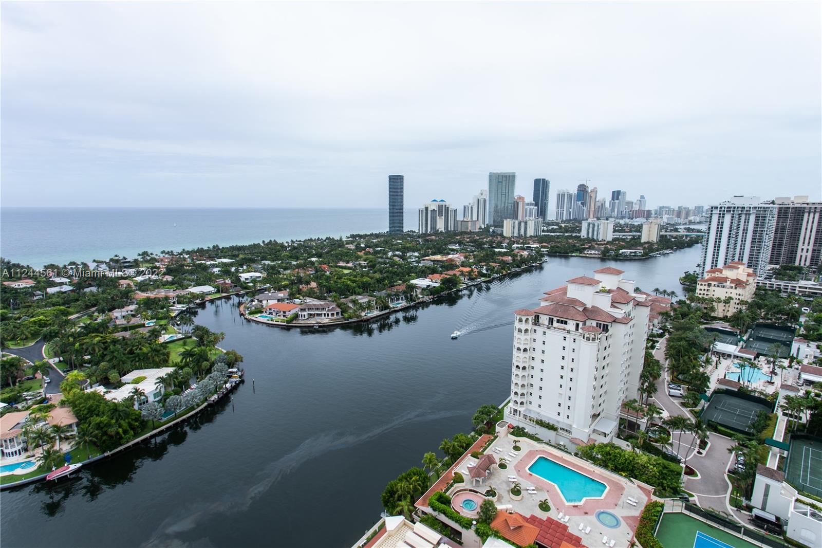 Photo of 20191 Country Club Dr #TS9, Aventura, Florida, 33180 -