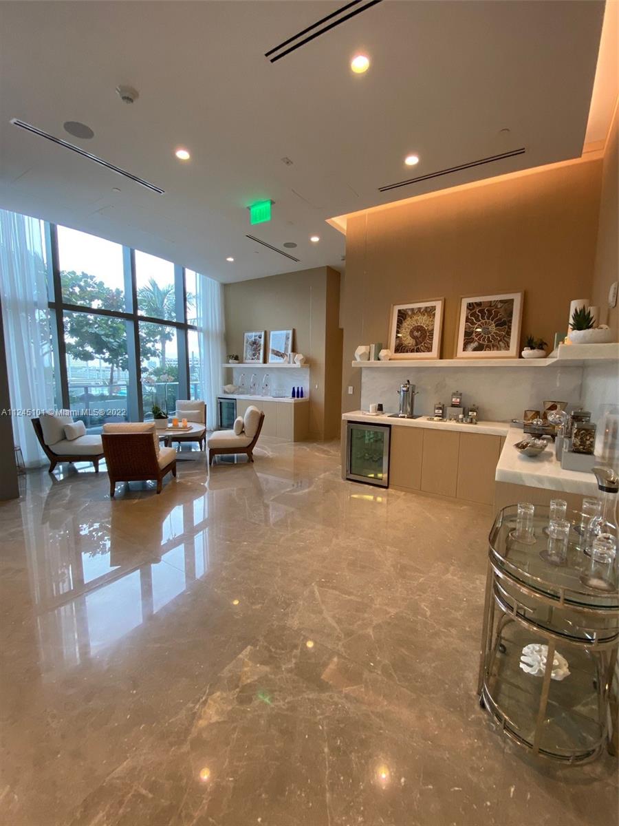 See details 3503 2 / 3 1447 sq. ft. $ 2022-10-17 0 Photo