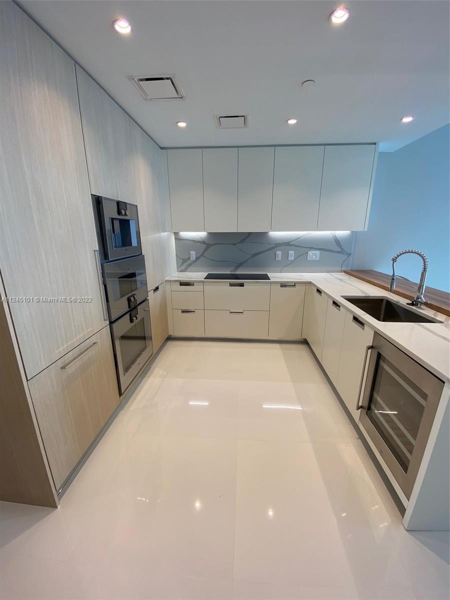 See details 3503 2 / 3 1447 sq. ft. $ 2022-10-17 0 Photo