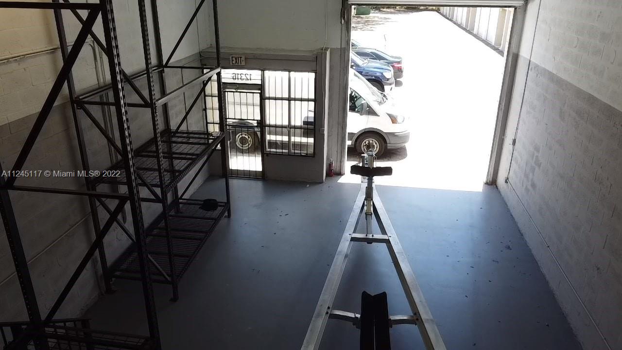See details B-1 / sq. ft. $ 2022-07-21 0 Photo