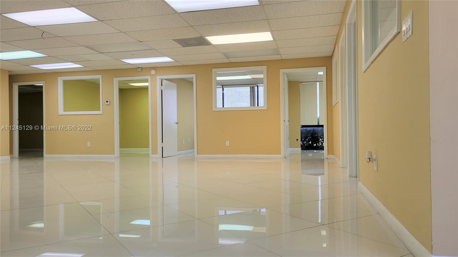 See details / sq. ft. $ 2022-10-07 0 Photo