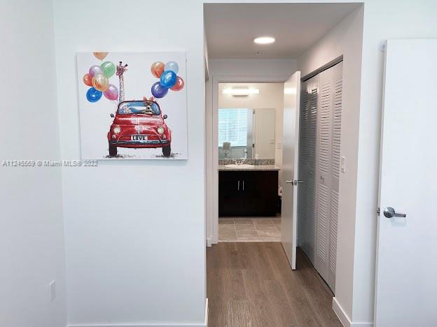 See details / 3746 sq. ft. $ 2022-08-10 0 Photo