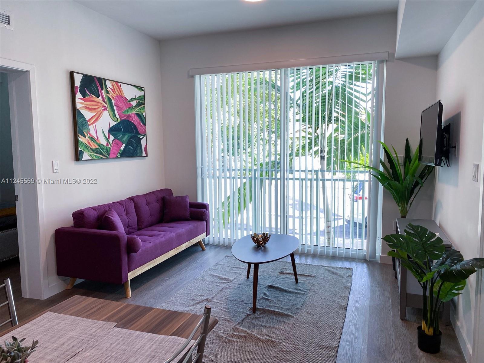 See details / 3746 sq. ft. $ 2022-08-10 0 Photo