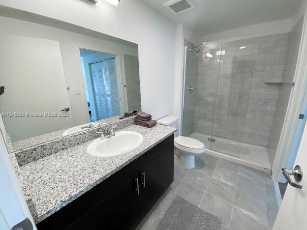See details / 3746 sq. ft. $ 2022-08-10 0 Photo