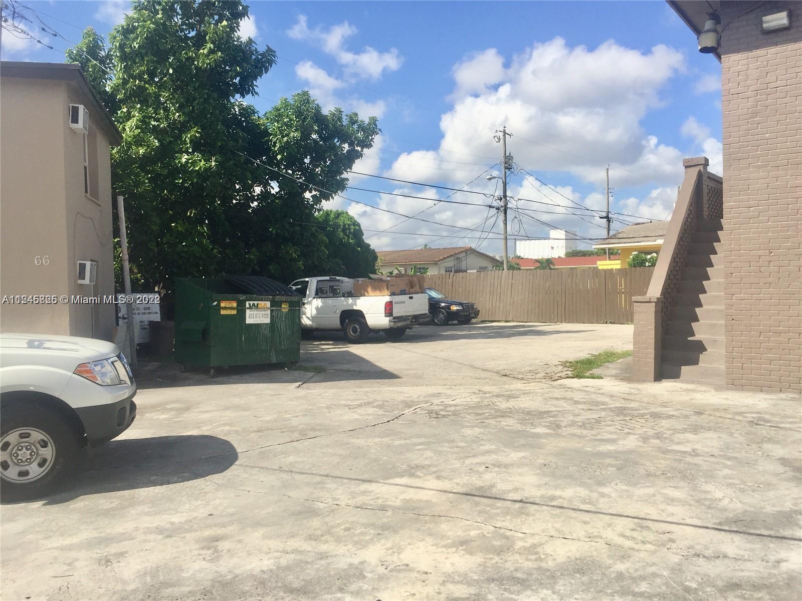 See details / 5800 sq. ft. $ 2022-07-25 0 Photo