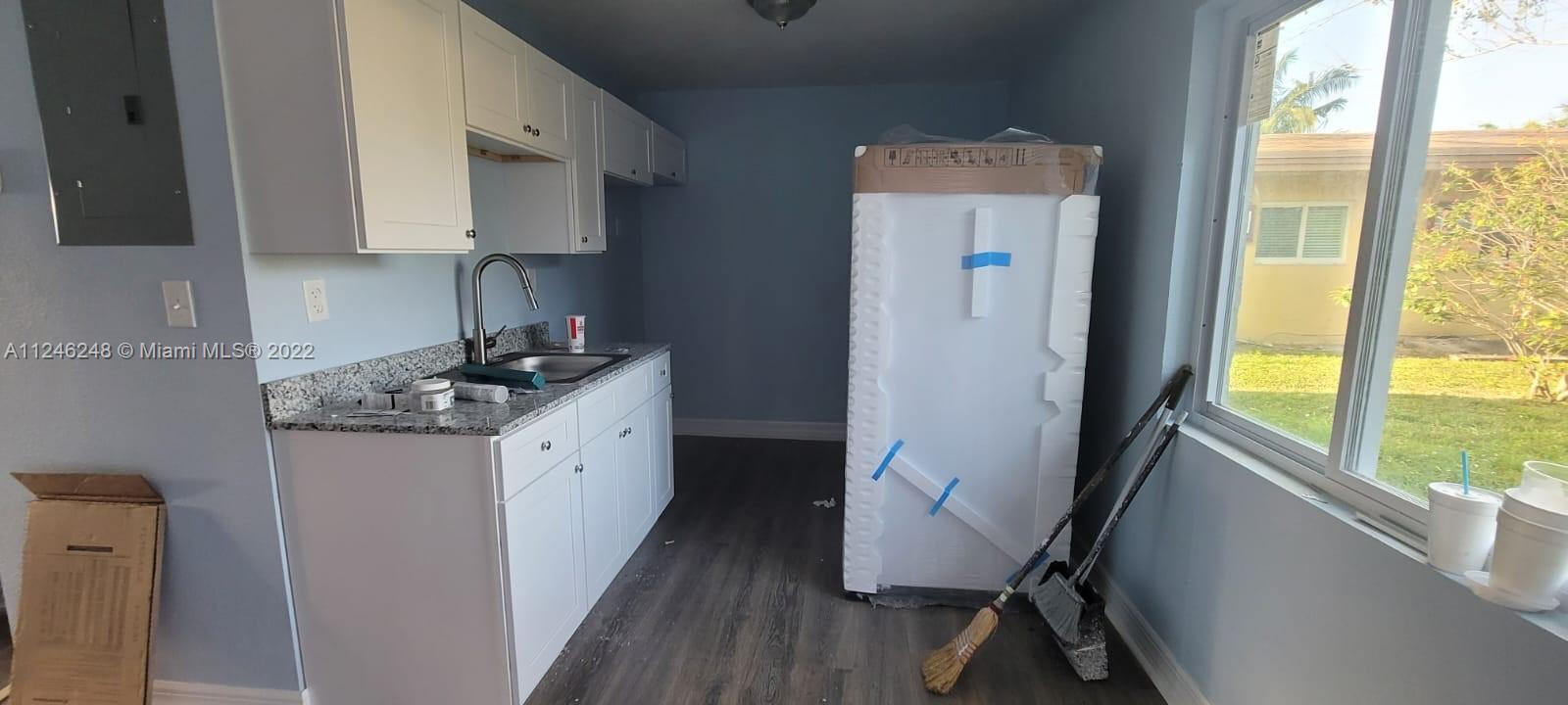 See details / 3269 sq. ft. $ 2022-08-29 0 Photo
