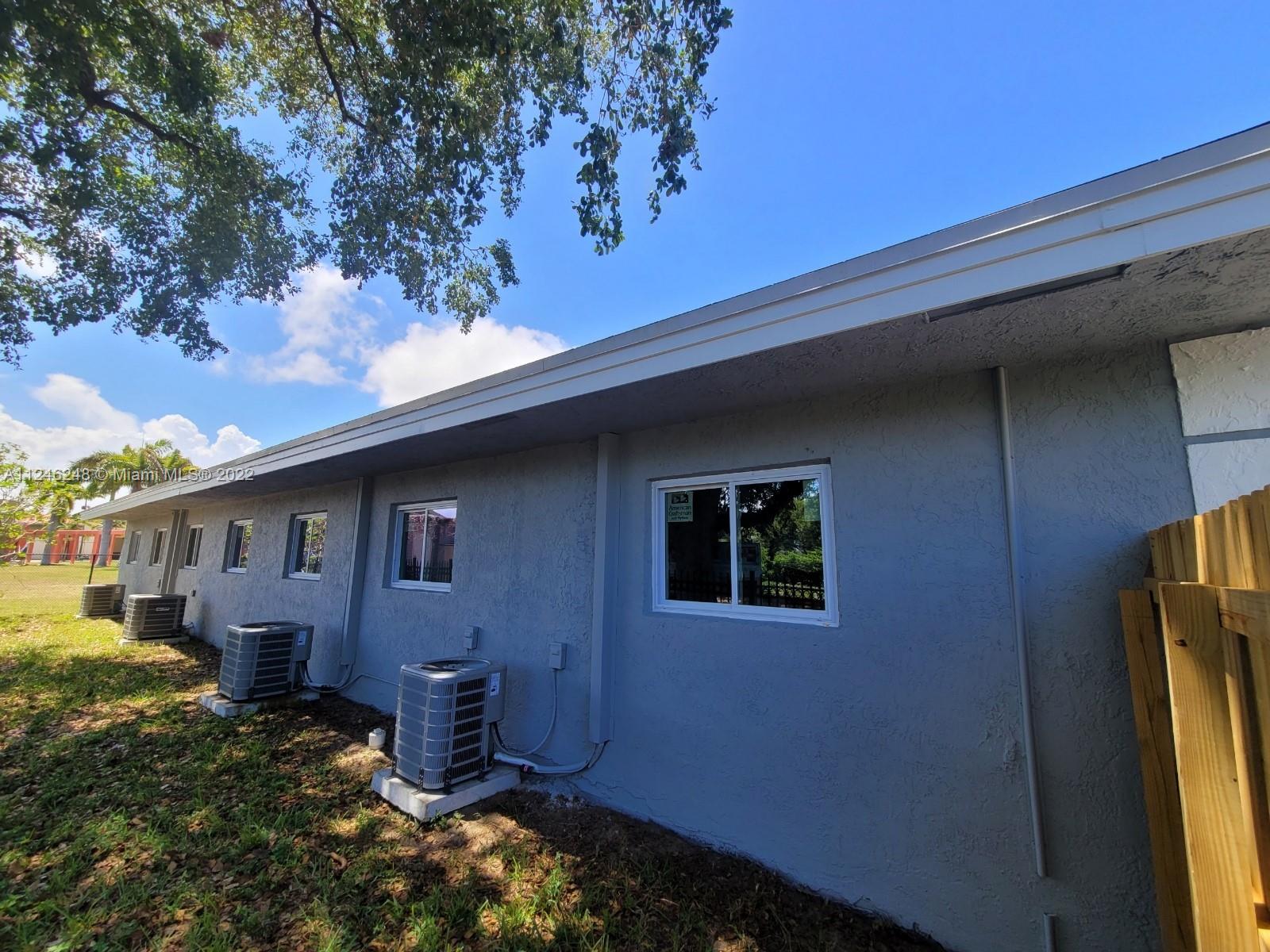 See details / 3269 sq. ft. $ 2022-08-29 0 Photo