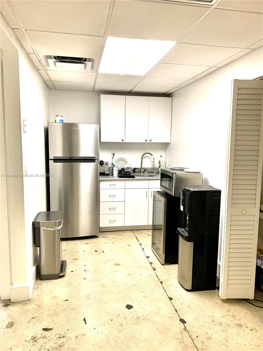 See details 111 / sq. ft. $ 2022-07-25 0 Photo