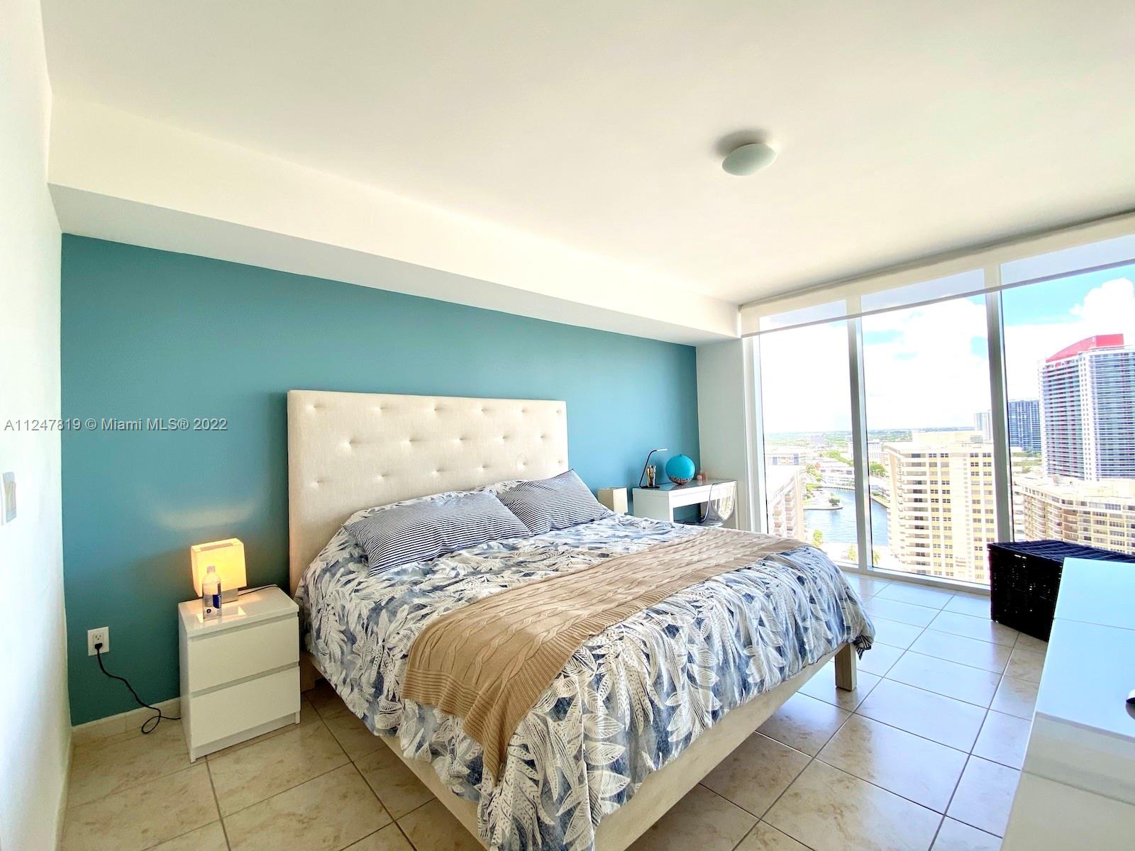 Ver detalles 2008 3 / 3 1571 sq. ft. $ 2022-11-23 0 foto