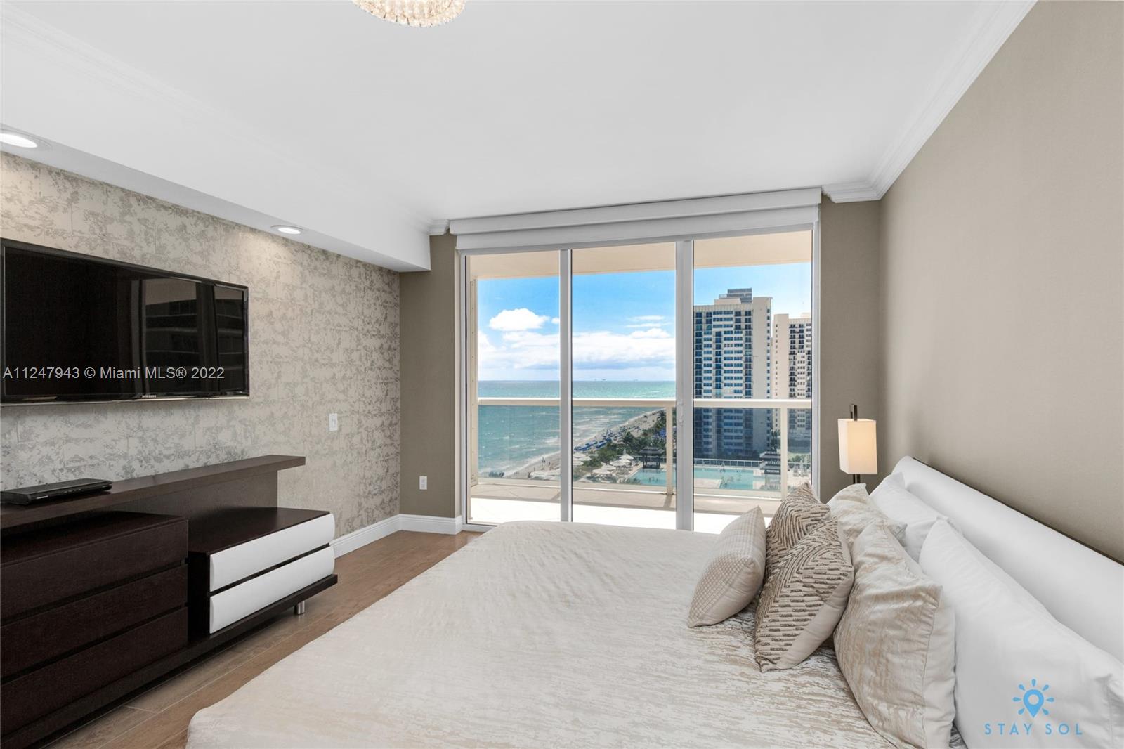 Ver detalles 1203 3 / 2 1841 sq. ft. $ 2022-10-10 0 foto