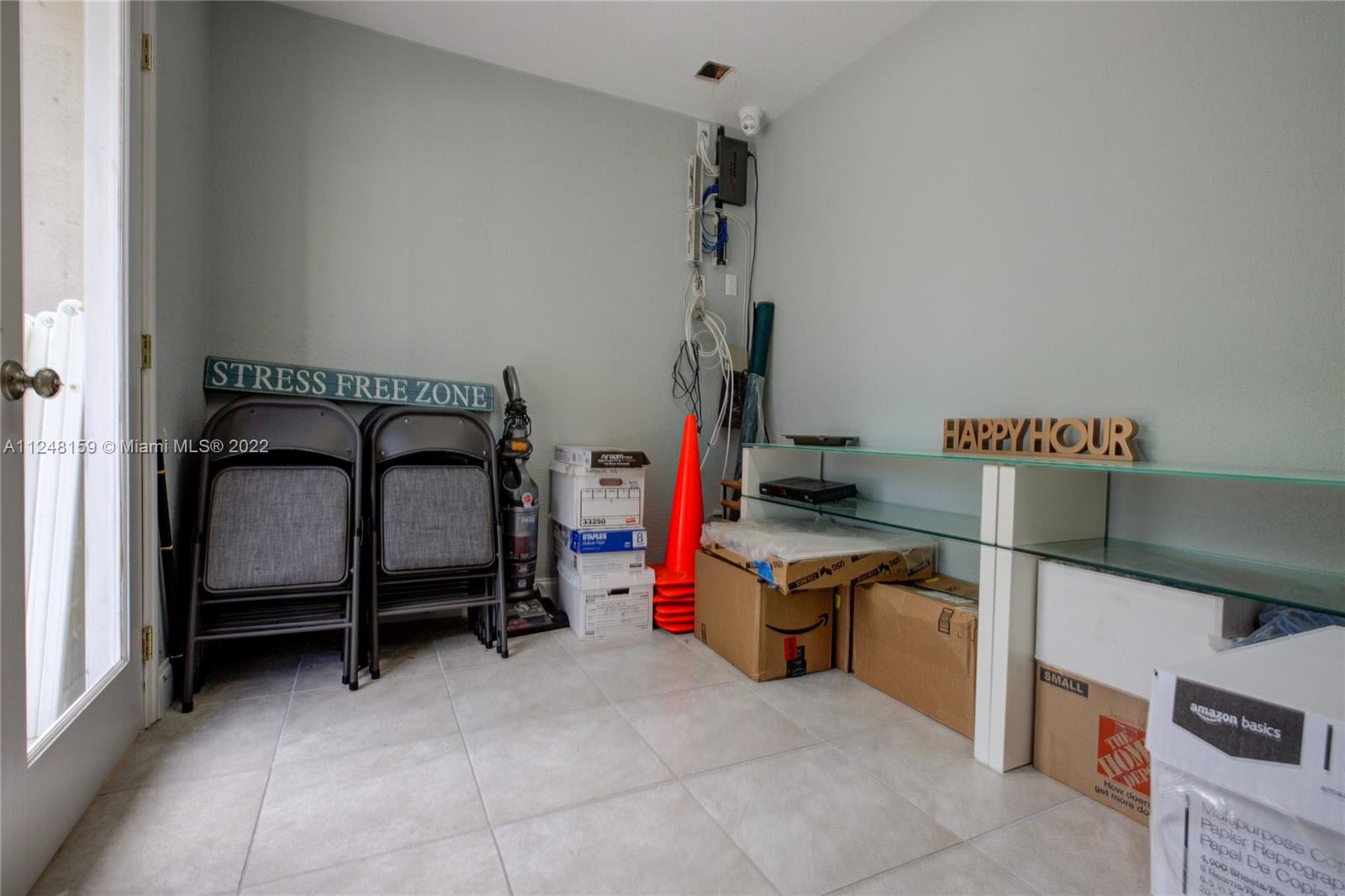 See details / sq. ft. $ 2022-12-03 0 Photo