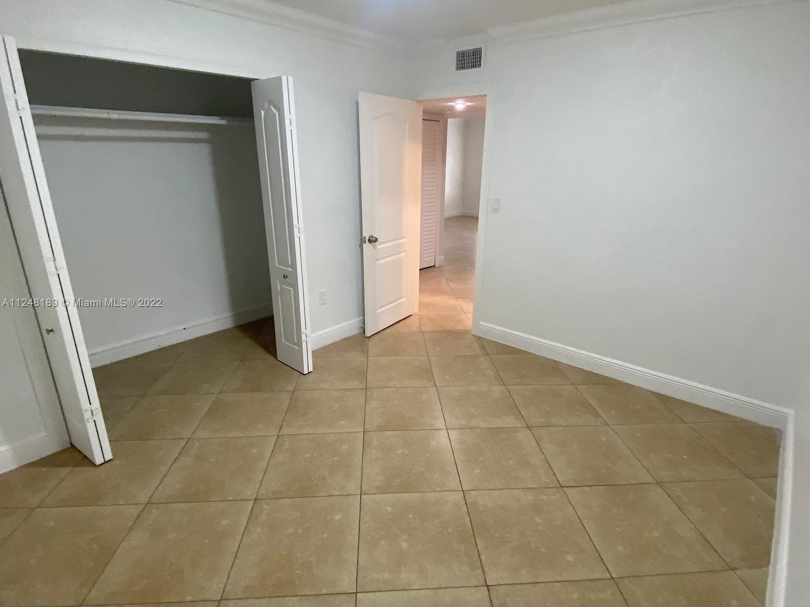 See details / 1797 sq. ft. $ 2022-10-27 0 Photo