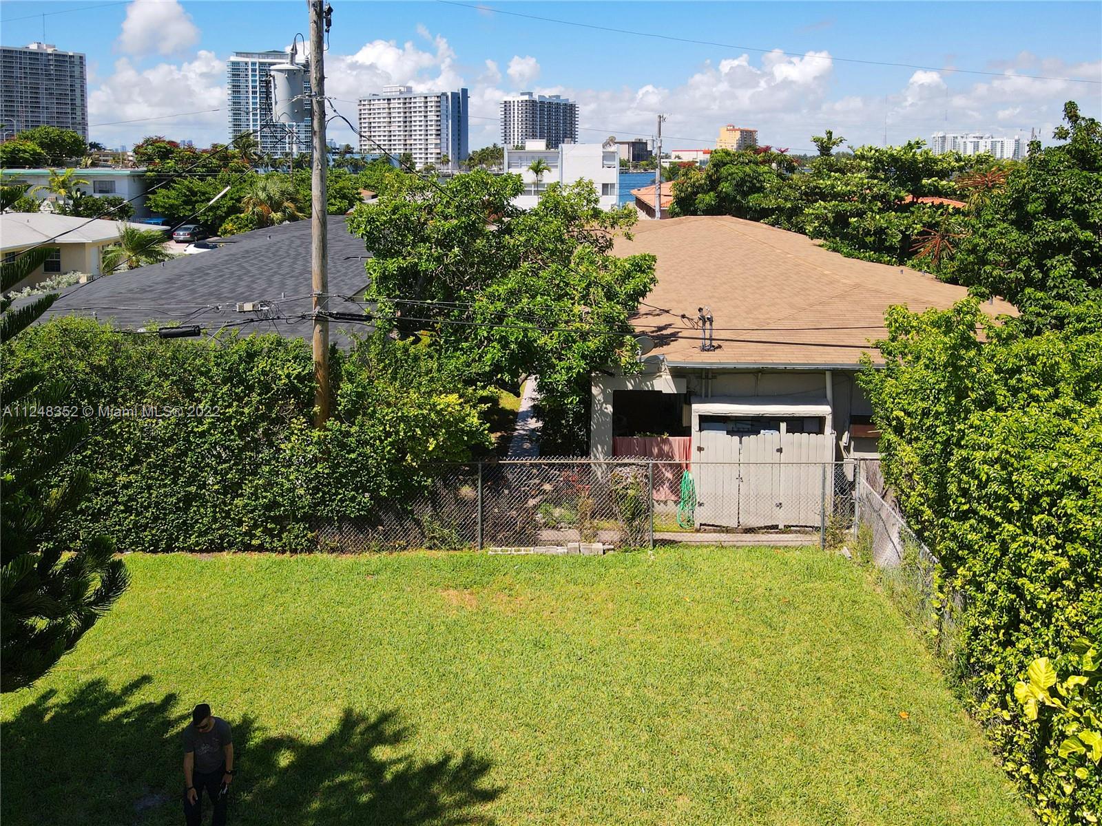 See details / sq. ft. $ 2022-07-28 0 Photo