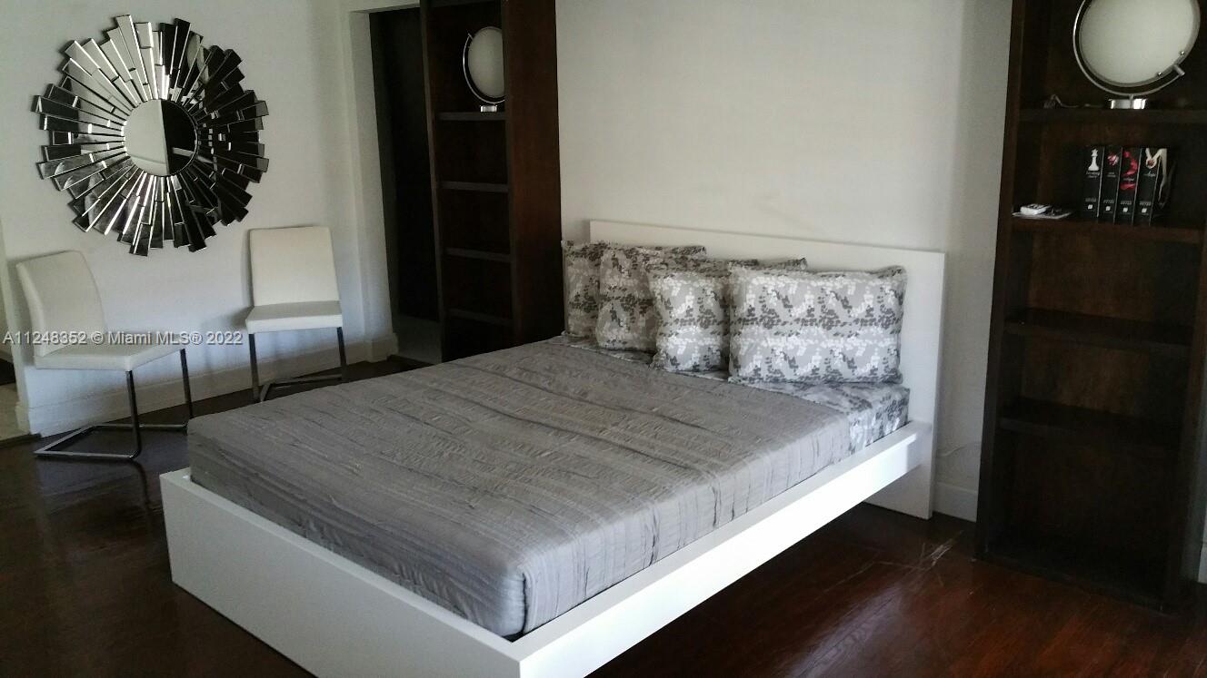 See details / sq. ft. $ 2022-07-28 0 Photo