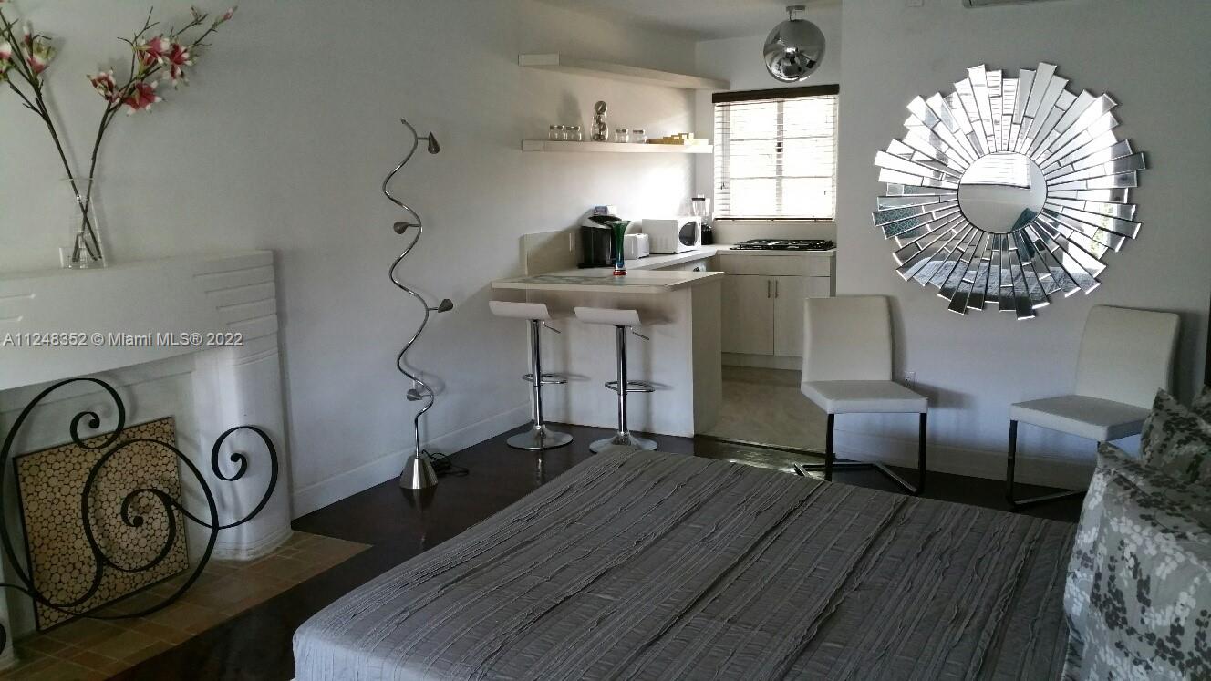 See details / sq. ft. $ 2022-07-28 0 Photo