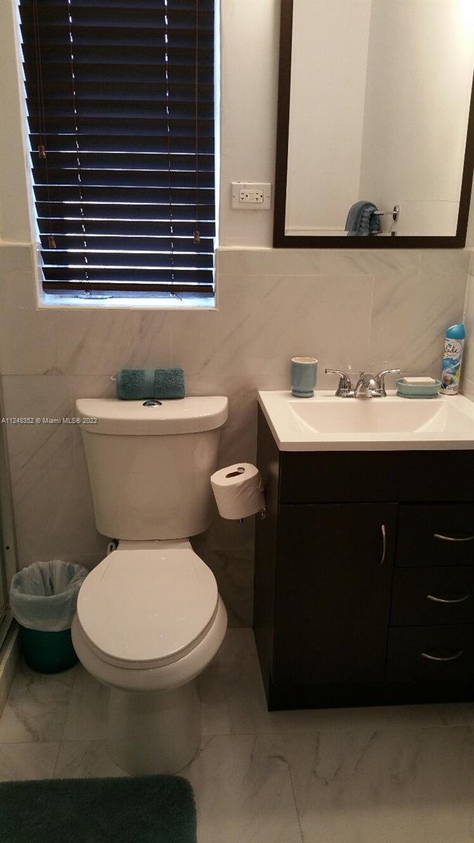 See details / sq. ft. $ 2022-07-28 0 Photo