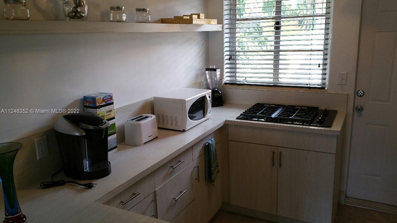 See details / sq. ft. $ 2022-07-28 0 Photo