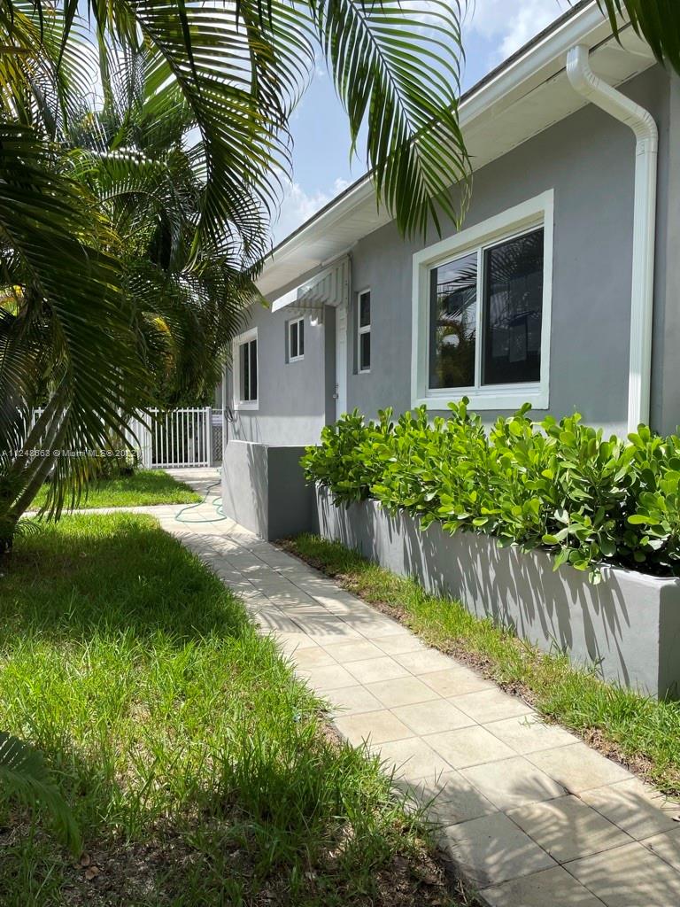 See details / sq. ft. $ 2022-11-23 0 Photo