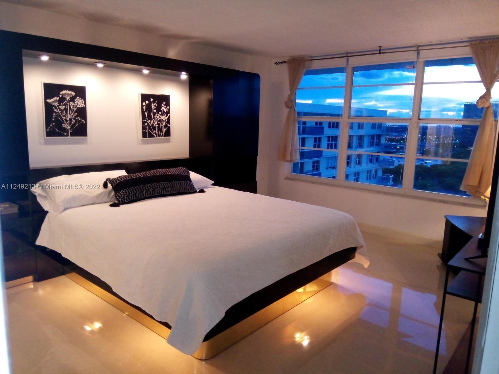 Photo of 3800 Ocean Dr #1823, Hollywood, Florida, 33019 -