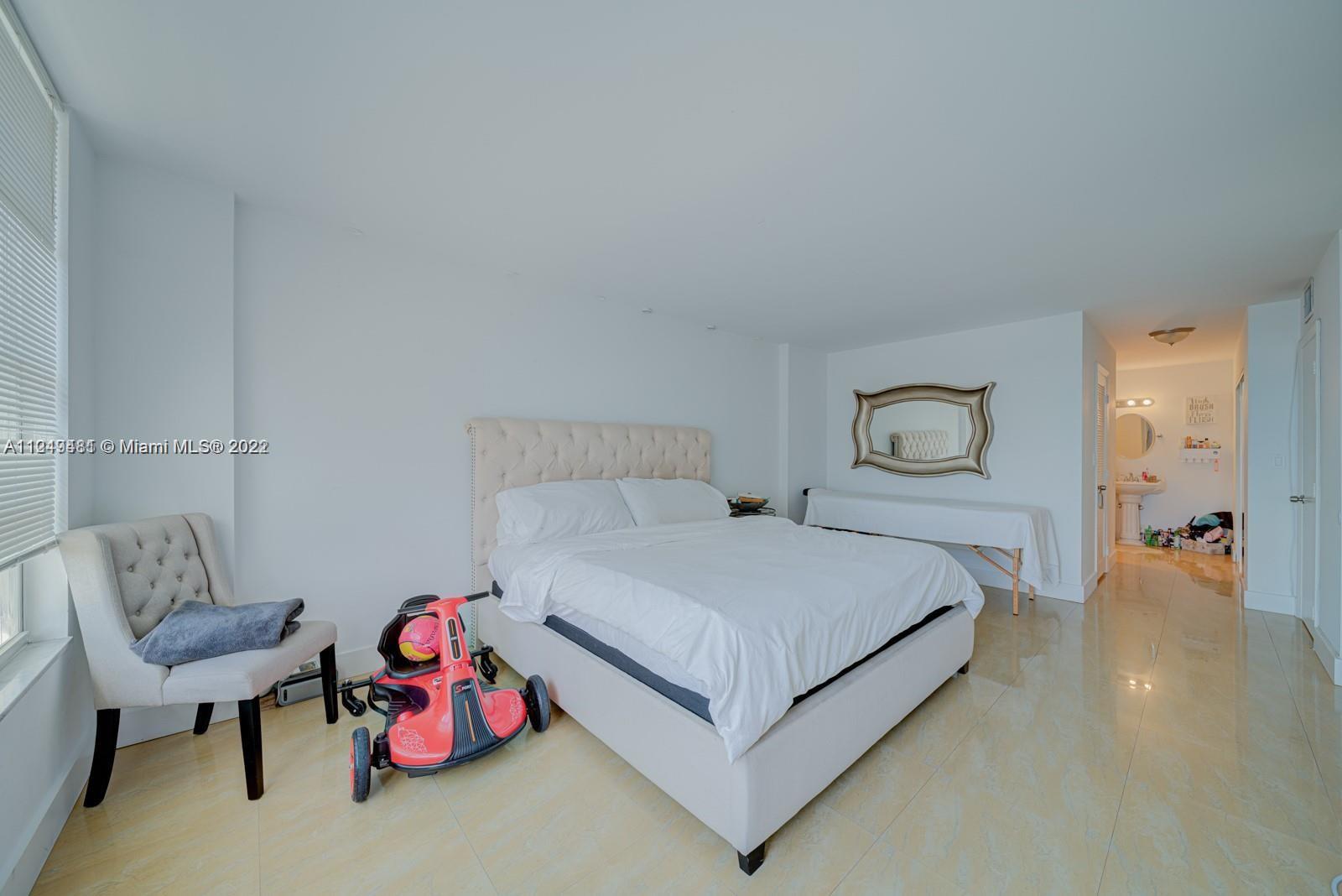 Photo of 3800 Ocean Dr #907, Hollywood, Florida, 33019 -