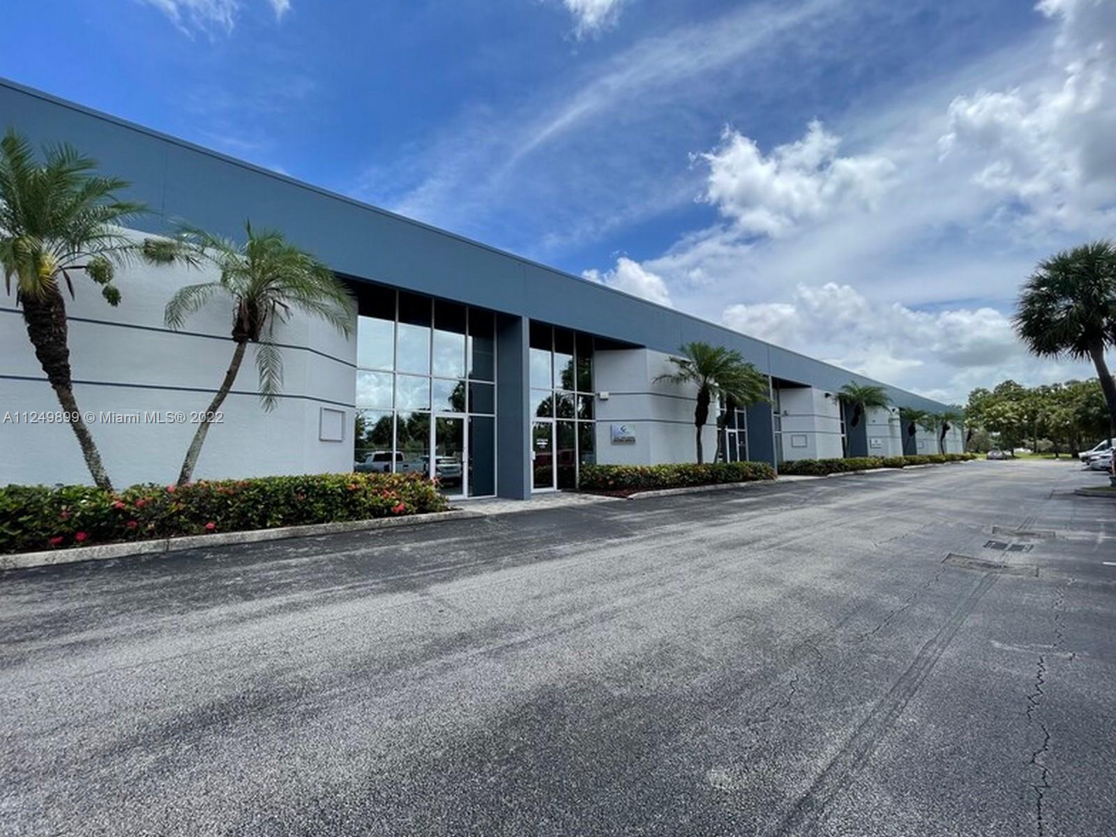 See details 10-13 / sq. ft. $ 2022-11-22 0 Photo