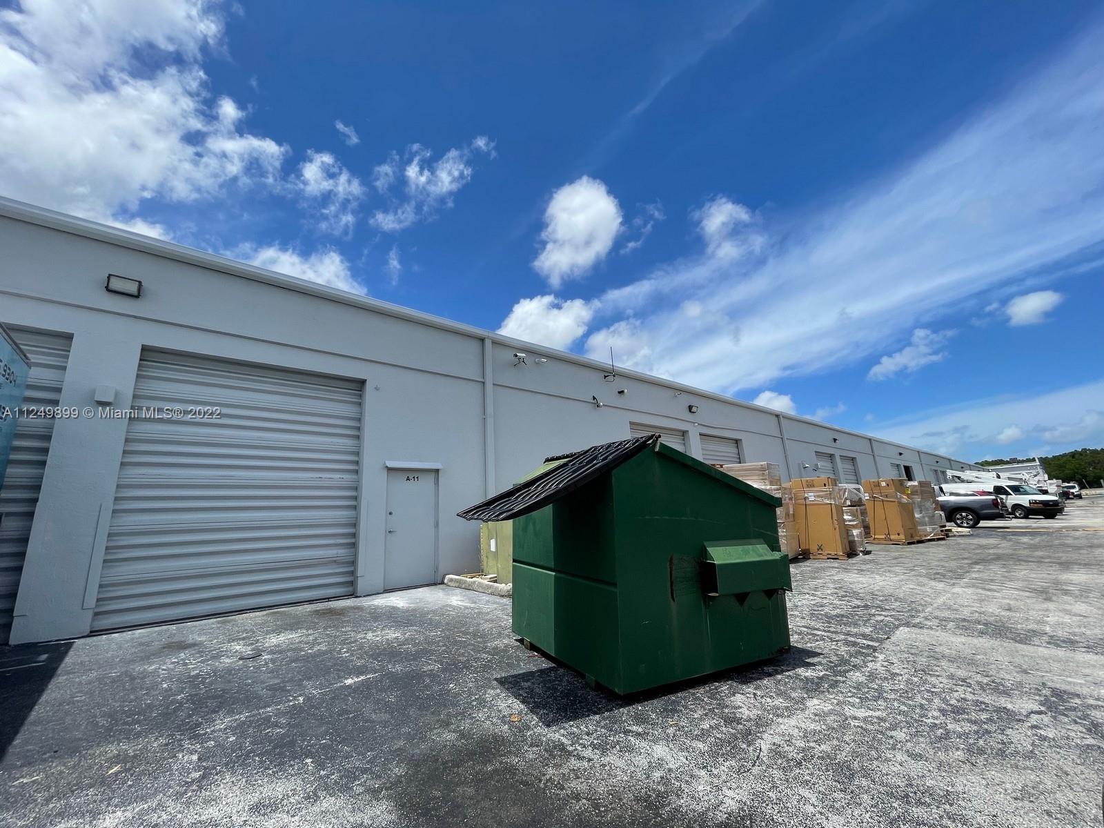 See details 10-13 / sq. ft. $ 2022-11-22 0 Photo