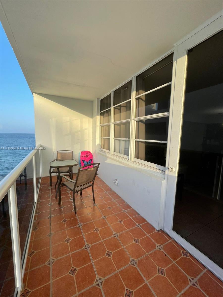 Photo of 3725 Ocean Dr #1107, Hollywood, Florida, 33019 -