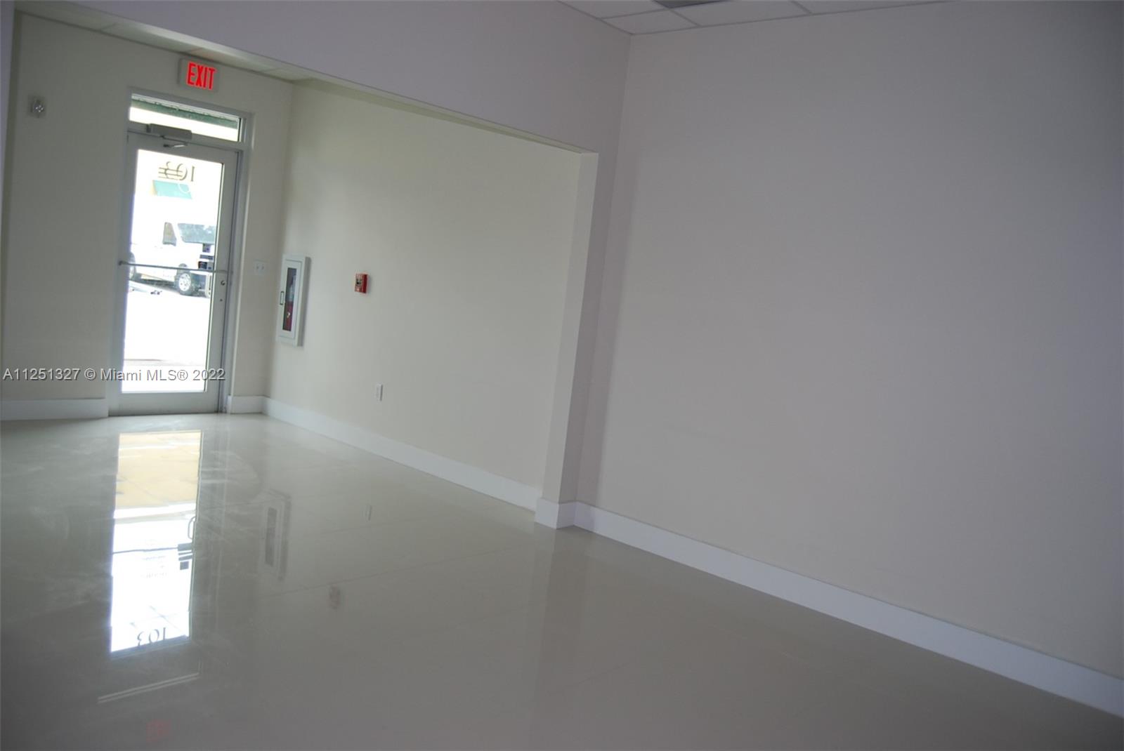 See details 103 / sq. ft. $ 2022-08-03 0 Photo