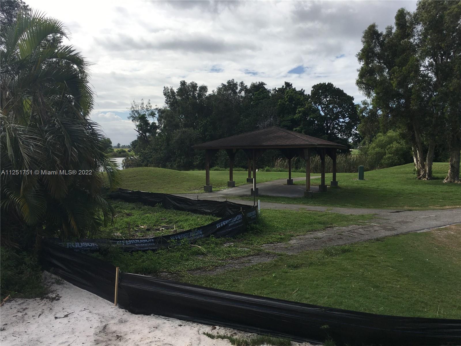 Ver detalles / sq. ft. $ 2025-11-03 0 foto