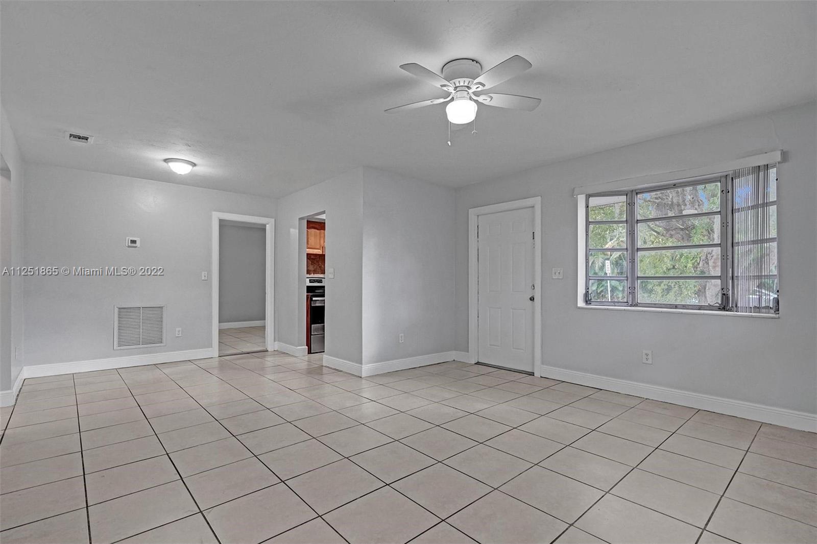 See details / 1594 sq. ft. $ 2022-11-15 0 Photo