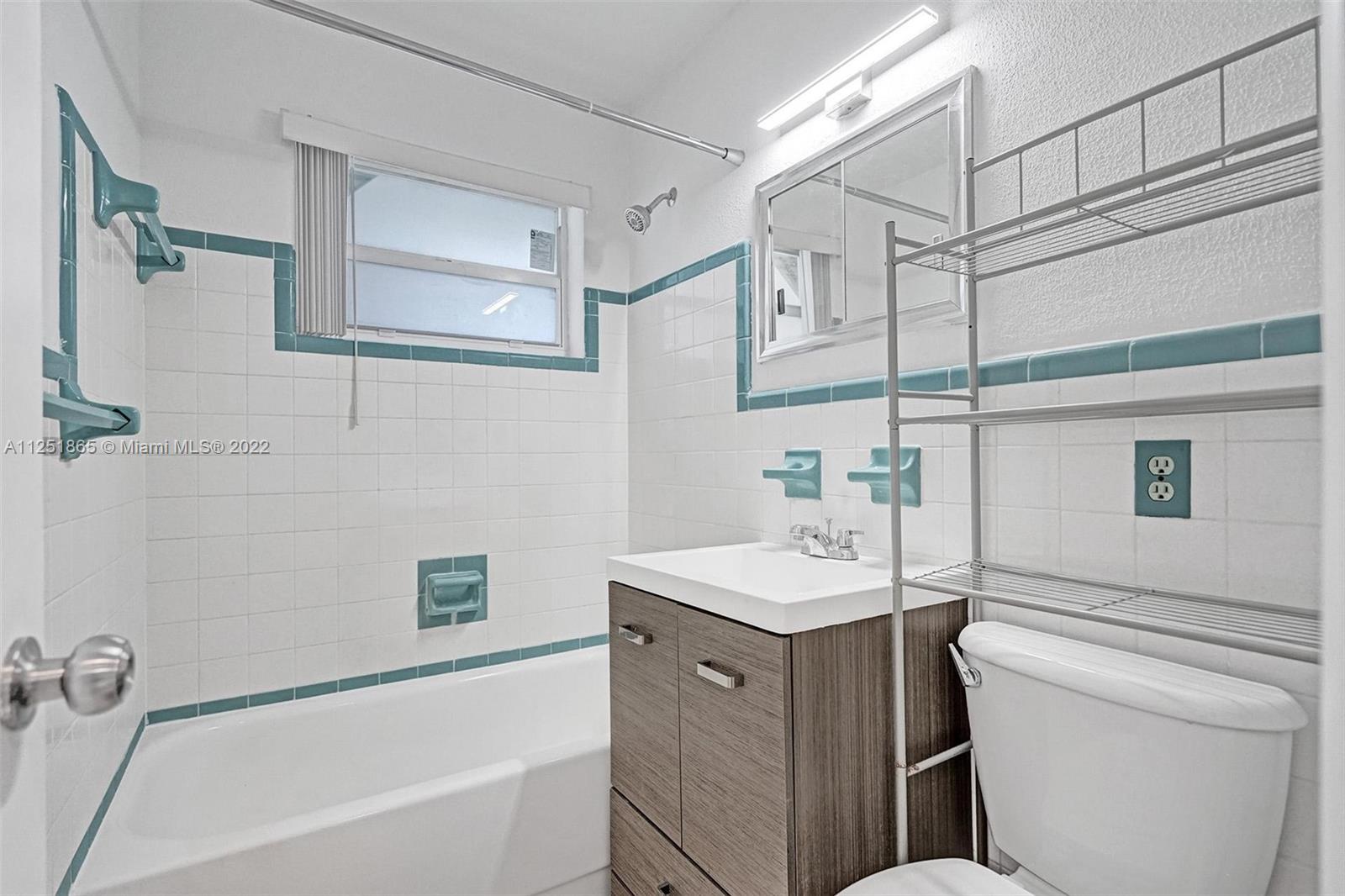 See details / 1594 sq. ft. $ 2022-11-15 0 Photo