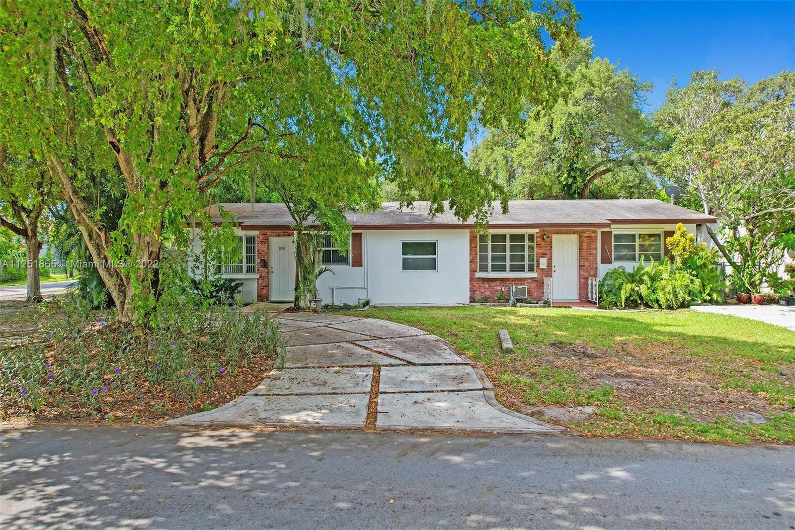 See details / 1594 sq. ft. $ 2022-11-15 0 Photo