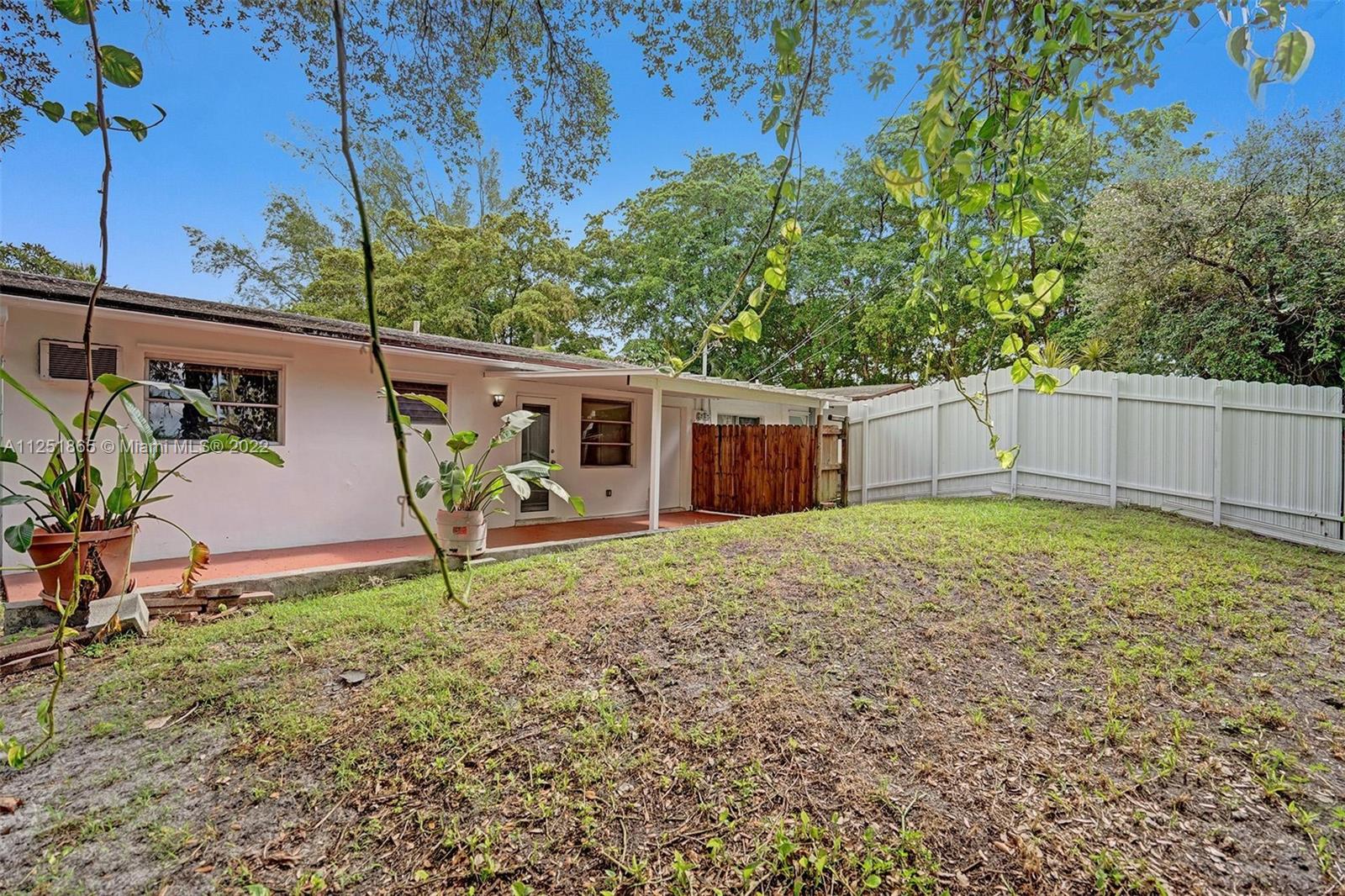 See details / 1594 sq. ft. $ 2022-11-15 0 Photo