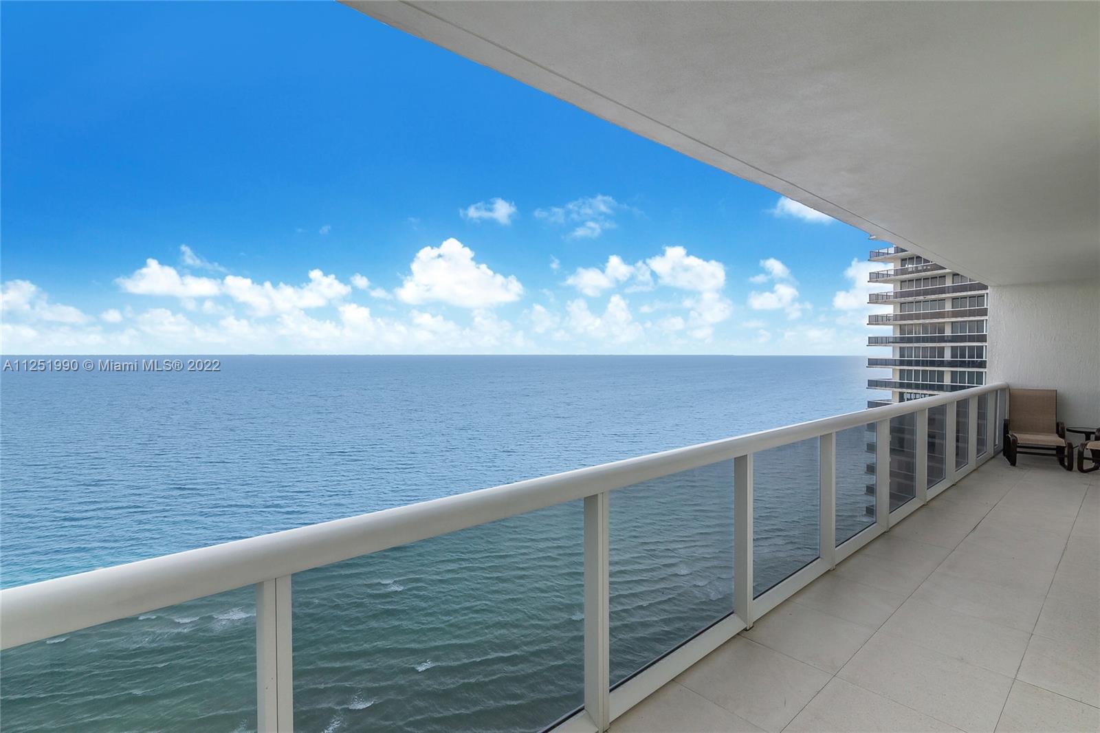 Ver detalles 3503 3 / 3 1841 sq. ft. $ 2022-08-04 0 foto