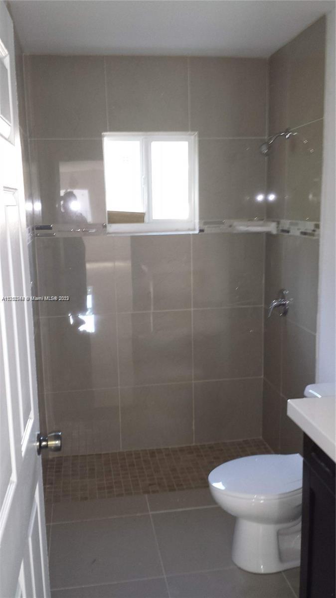 See details / 2145 sq. ft. $ 2022-10-04 0 Photo