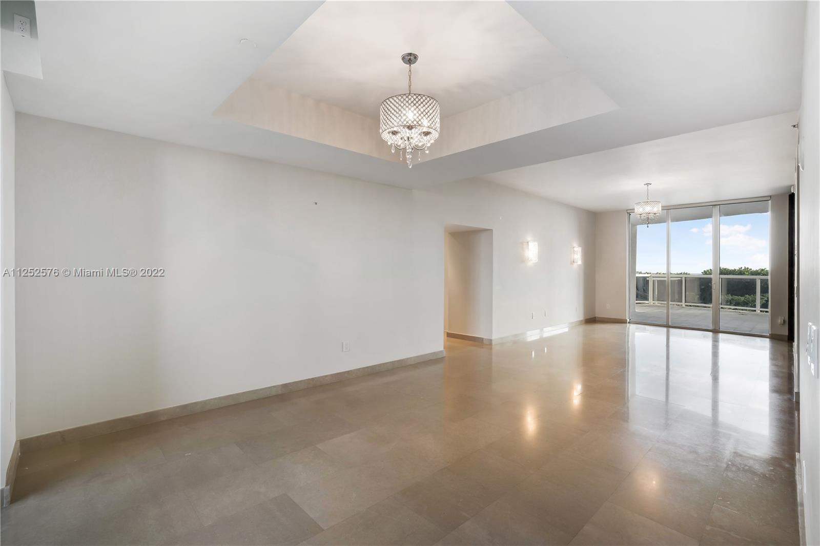 See details 404 3 / 4 2354 sq. ft. $ 2022-08-05 0 Photo