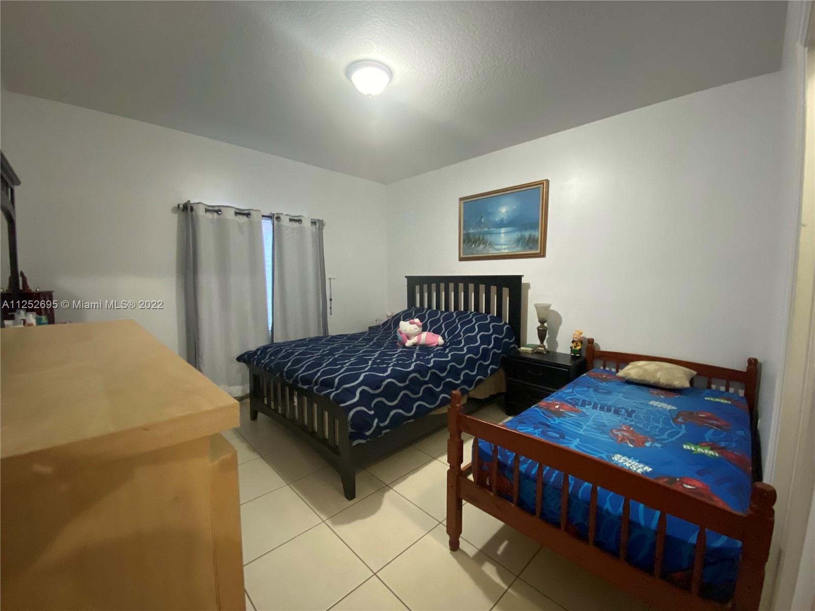 See details / 2715 sq. ft. $ 2022-11-23 0 Photo