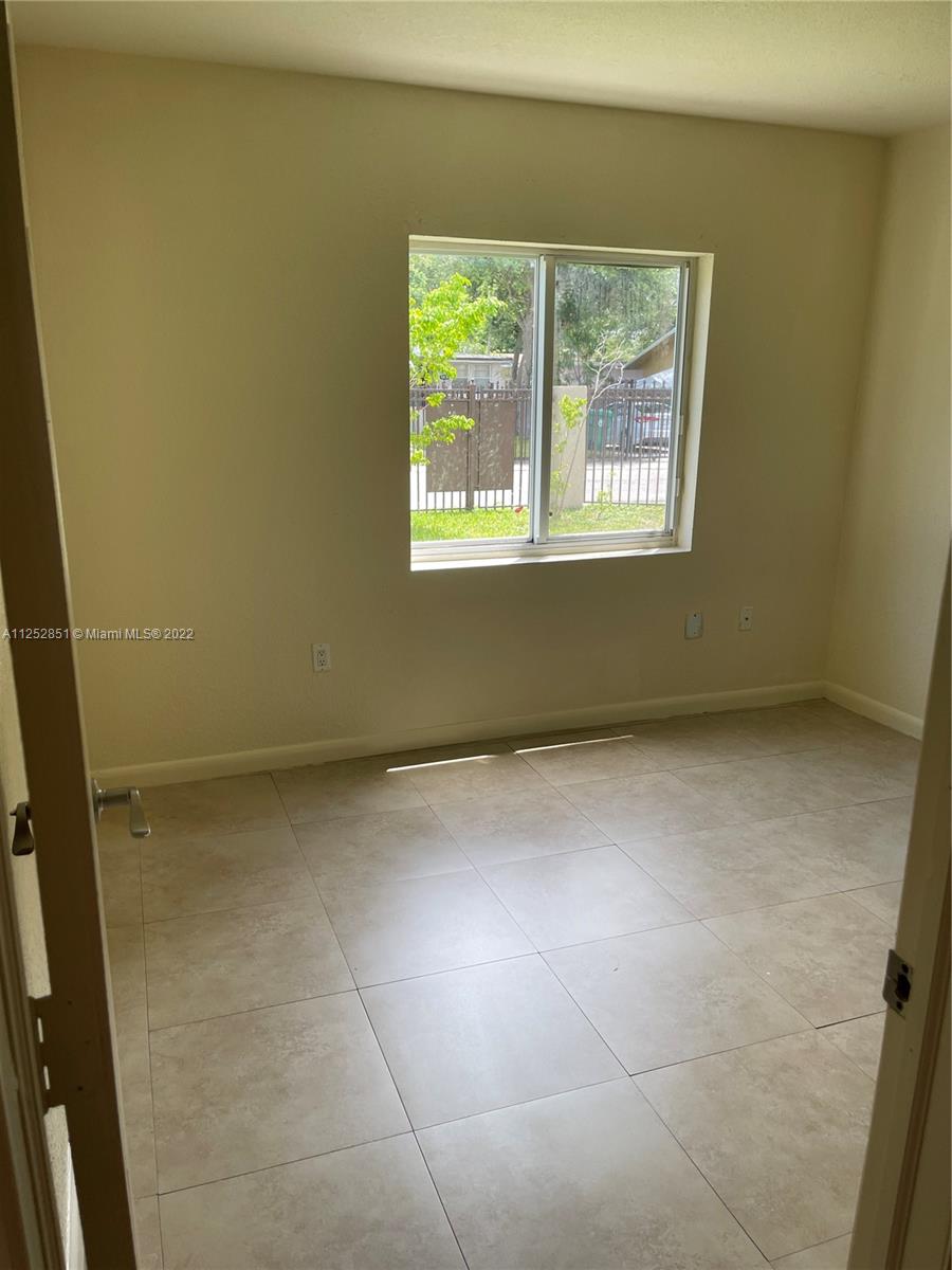 See details / 2506 sq. ft. $ 2023-01-14 0 Photo
