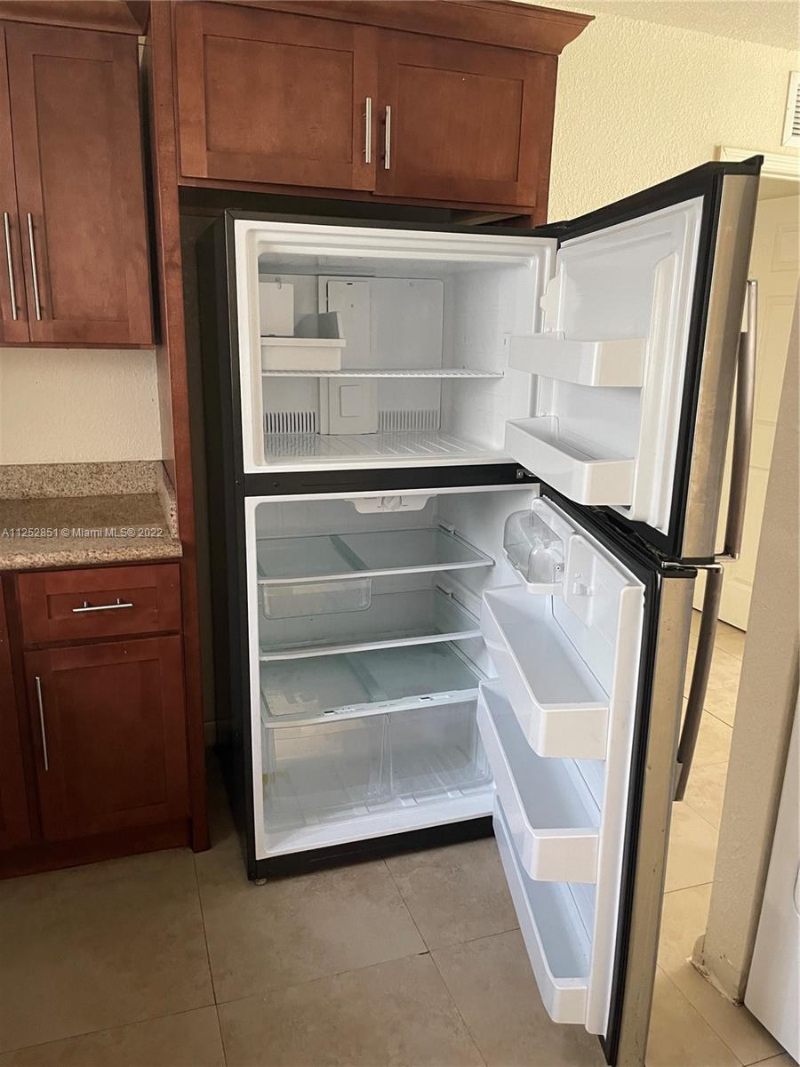 See details / 2506 sq. ft. $ 2023-01-14 0 Photo