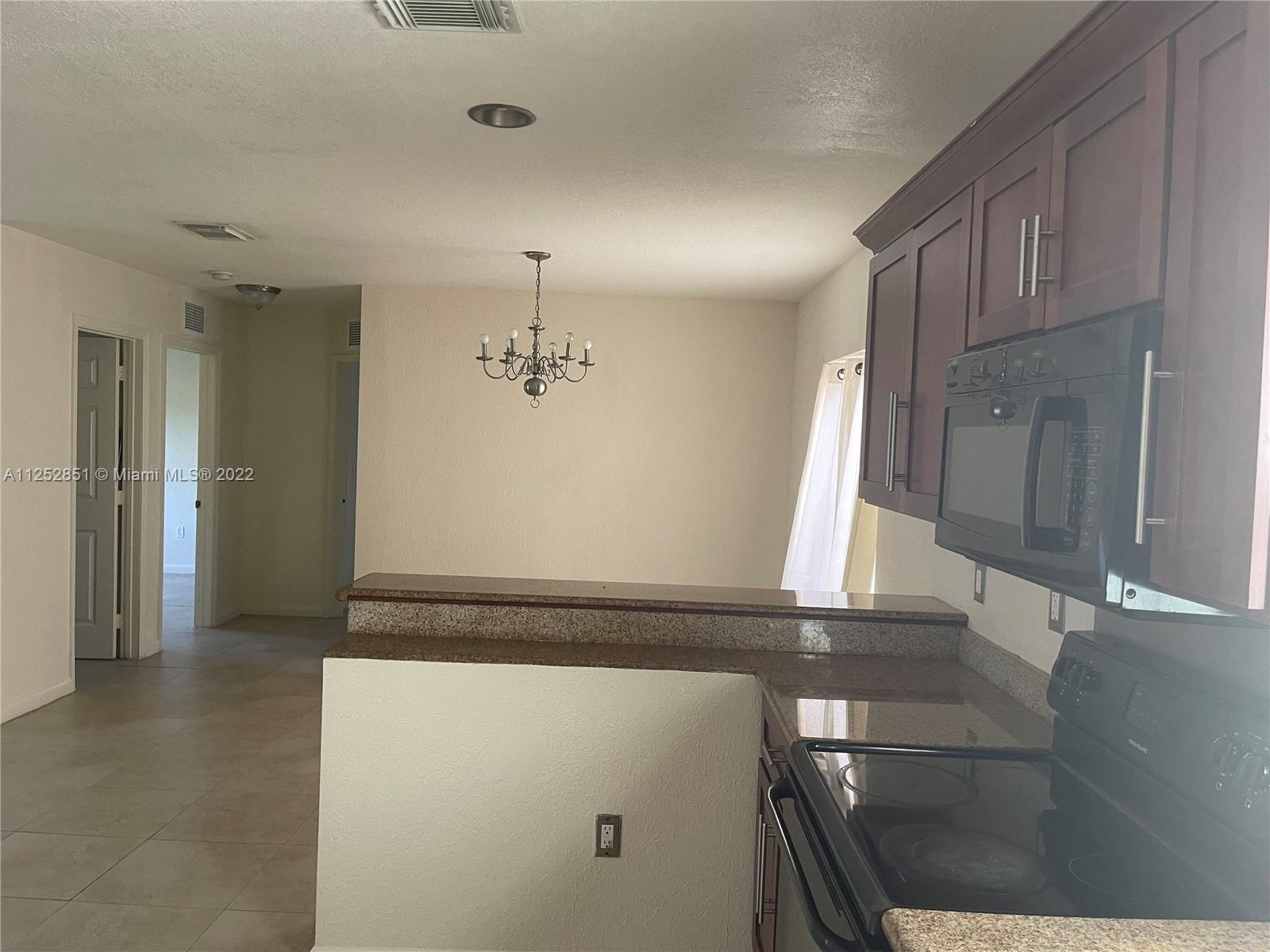 See details / 2506 sq. ft. $ 2023-01-14 0 Photo