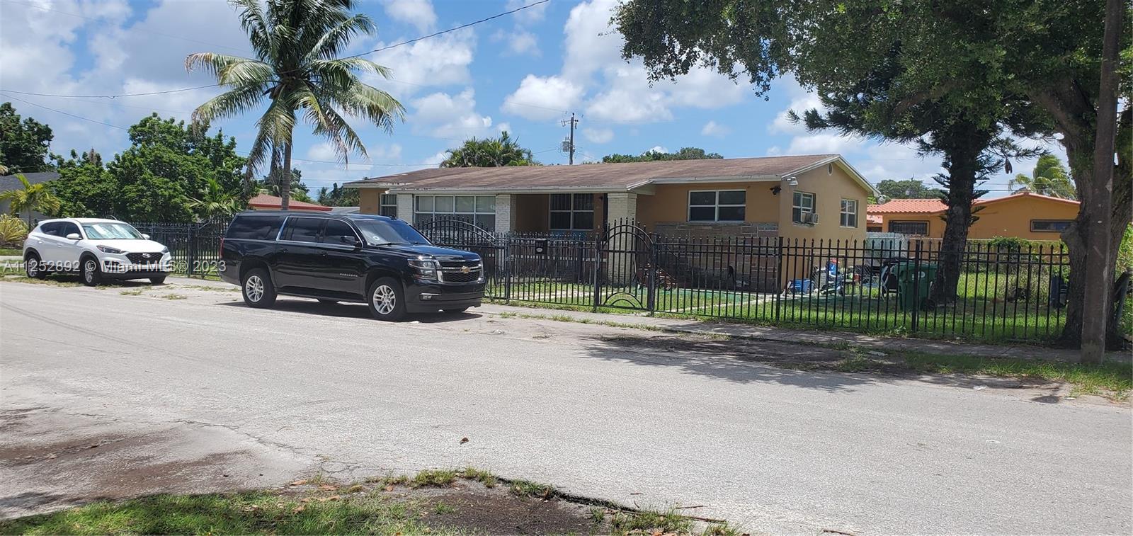 See details / 1614 sq. ft. $ 2022-08-06 0 Photo