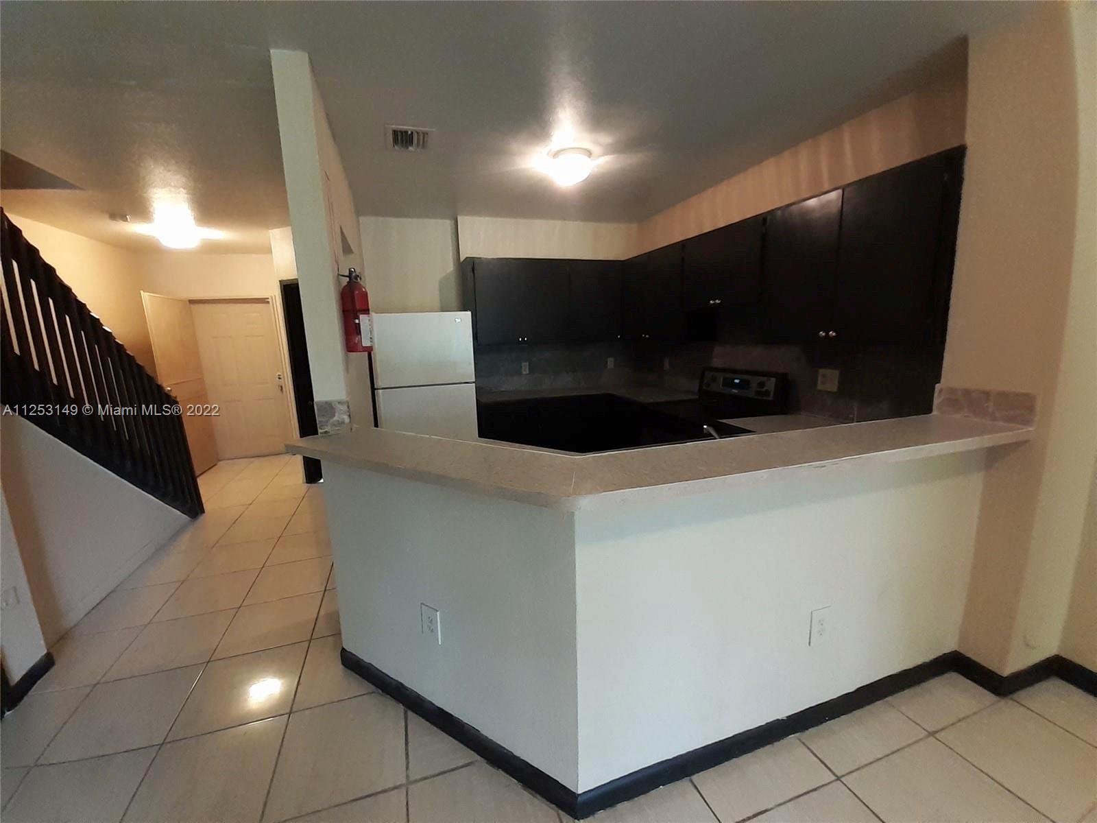 See details / 6938 sq. ft. $ 2022-09-27 0 Photo